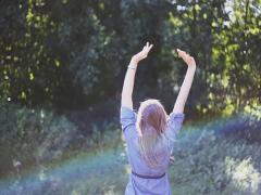 goocyで、たまにはピリっとしない？春に浮かれ過ぎないあの子の5DAYSコーデ