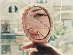 若さのキーパーツ＝首。アンチエイジングは首のシワケアからスタートせよ