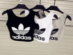 スポーティMIXは指先にも。メッシュネイルの爽やか指先で夏を先取り♡