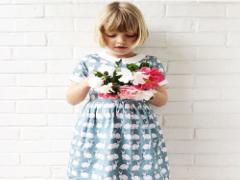 暖かい季節だからこそ、困るんです。洋服の「汗」にまつわるお悩み解決法