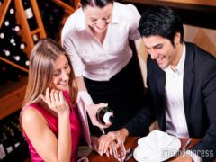 結婚しているのに…男性が本気の恋愛に落ちる瞬間とは？