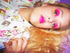 誰よりも美しく色づくの。‟発色命”シャドウ＆リップを鮮やかに見せる裏技バイブル