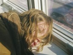 痩せたいなら重力に逆らえ！毎日1分、ヨガの王様「逆立ち」のはじめかた