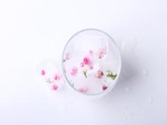 透明感にキュン♡思わずふれたくなる潤い肌の作りかた