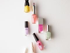 恋せよ乙女、彼の心をぐっと引きつける、おフェロな指先はいかが？