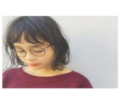 少女をレディーに変えるカラー。元とれ服代表"赤トップス"が着回し上手の鍵♡