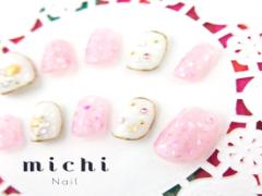 きゅんっとかわいく夏を先取り♡ぴんく×クラッシュシェルのときめきネイル