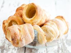 くるくる、カリッ、ふわっ。一口食べたらとまらない中欧の郷土菓子「クルトシュ」