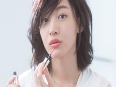 自分のとっておきの一本を♡M·A·Cの新作リキッドルージュで潤う唇。