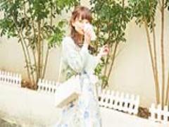 すれ違うたび、視線を集める透明感。さらっと潤うモテ素肌の４つの秘密♡