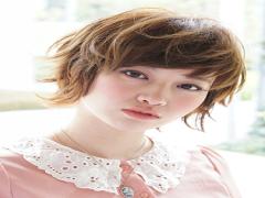 透き通るほどエアリー感のあるスタイルにするなら甘め？それともクール？