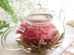 カーネーションもいいけれど。母の日には工芸茶を送ってみては？♡
