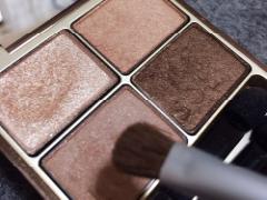 ¥500でデパコス並みのクオリティ。マジョマジョの単色アイシャドウが優秀