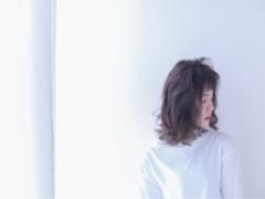 ジメジメにもマケズ。ボサふわ「無造作ヘア」で湿気を味方につけて♡