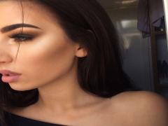 光と影を操れ！夏の肌見せは"コントゥアリング"でセクシーに魅せて♡