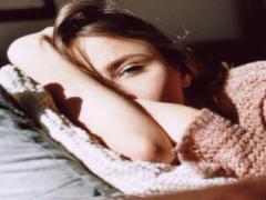 考えれば考えるほど、眠れない。そんな時に試したい対処法8選