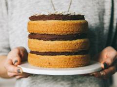 甘い誘惑に負けてみない？乙女心を射貫くスイーツネイルデザイン集