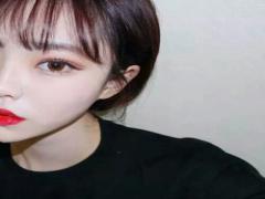 洗顔と保湿だけでは治らないから。大人ニキビの原因 "心の不調" を改善しよう