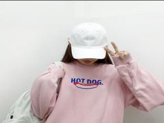 指先に遊び心を♡ワンカラーの魅力をUPさせる、とんがりネイルデザイン