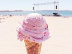 注目商品から簡単レシピまで、さっぱりした味わいのヨーグルトアイスを大特集！