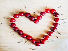 もうすぐシーズン到来♩”さくらんぼネイル”を先取りしてみずみずしい可愛さをゲット