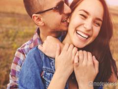 思わず男性が抱きしめたくなる！女性のアピール5つ