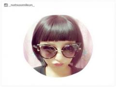 なつぅみ、大胆イメチェン “オン眉×黒髪ショート”にファンから驚きの声