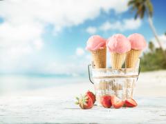 “白肌派”必見。イマドキ美白女子は、おしゃれに透明感を手に入れる