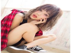 専用スタイリング剤不要！ベビーオイルで作る色気漂う濡れ髪＝ウェットヘア