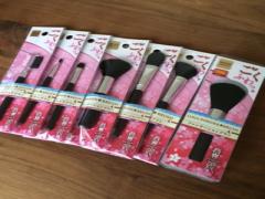 ダイソーの極上ブラシ"春姫"からまたまた新作！パフやアイシャドウチップも♡