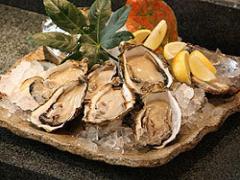 日本三景の宮島グルメ！素敵な景色と極上の牡蠣を味わおう♪