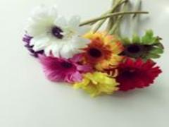 ひんやり涼しげが魅力的♡ブルーネイルで作る、爽やかな夏の指先