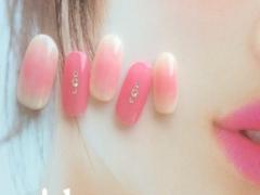 恋心を指先に乗せて♡キュンと切ない初恋を思い出す乙女チックネイル