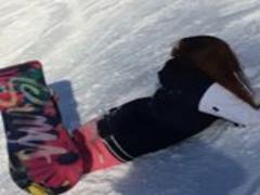 朝の貴重な時間！ワックスだけで今すぐできる簡単髪型アレンジ