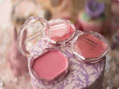 みんなが太鼓判を押す！CANMAKEの隠れた優秀コスメ5選