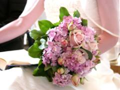 あなたはいくつ当てはまる？1枚の幸せ写真が引き起こす”婚テロ”投稿の恐怖