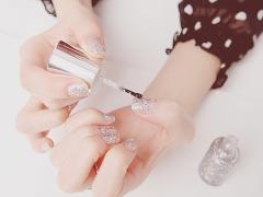 【保存版】 これは、どの店? 大人買いも夢じゃない♡ “お店別” 100均ネイル商品カタログ