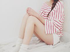 メイク上手は‘締め色が先’！美グラデを叶えるアイシャドウの塗り方