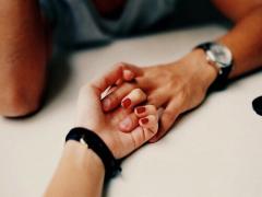 いつもより少し早起きするのは彼のため。〇〇に合わせたデートヘアアレンジ♡