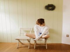 貧乏ゆすりで脚痩せ？寝る前10分、好きなリズムで揺らすだけの簡単エクササイズ