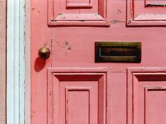 見られる前に隠して！男性が「女性の部屋で見てガッカリするもの」8選
