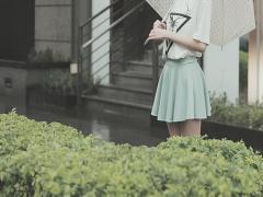 湿気なんて関係ナシ♡雨の日でも1日中可愛くいられる「まとめ髪ヘアアレンジ」7選