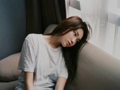 傷みまくった髪の毛とバイバイ！確実に効果がある3つのケアアイテム