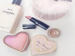 服だけじゃない。ポーチ✕コスメのコーディネートで作る私だけの宝箱♡