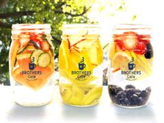 あれを入れるだけでこんな効果が！魔法の飲み物デトックスウォーター