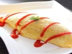 初めて見る彼の一面にドキッ♡一緒に料理をして脱マンネリ化デート