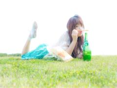 髪に食いつき、スッと伸びる手。魔性の“男じゃらしヘア”で彼をおびき寄せて♡