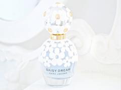 ふわっと爽やかに香る夏髪。香水▷ヘアミストに切り替えて誰もを引きつける女の子に