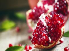 美肌づくりをサポート！ 女性ホルモンと似た働きをする植物とは？