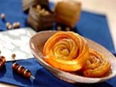 ダイエット中でも罪悪感なし！お豆腐で作るヘルシーチュロス